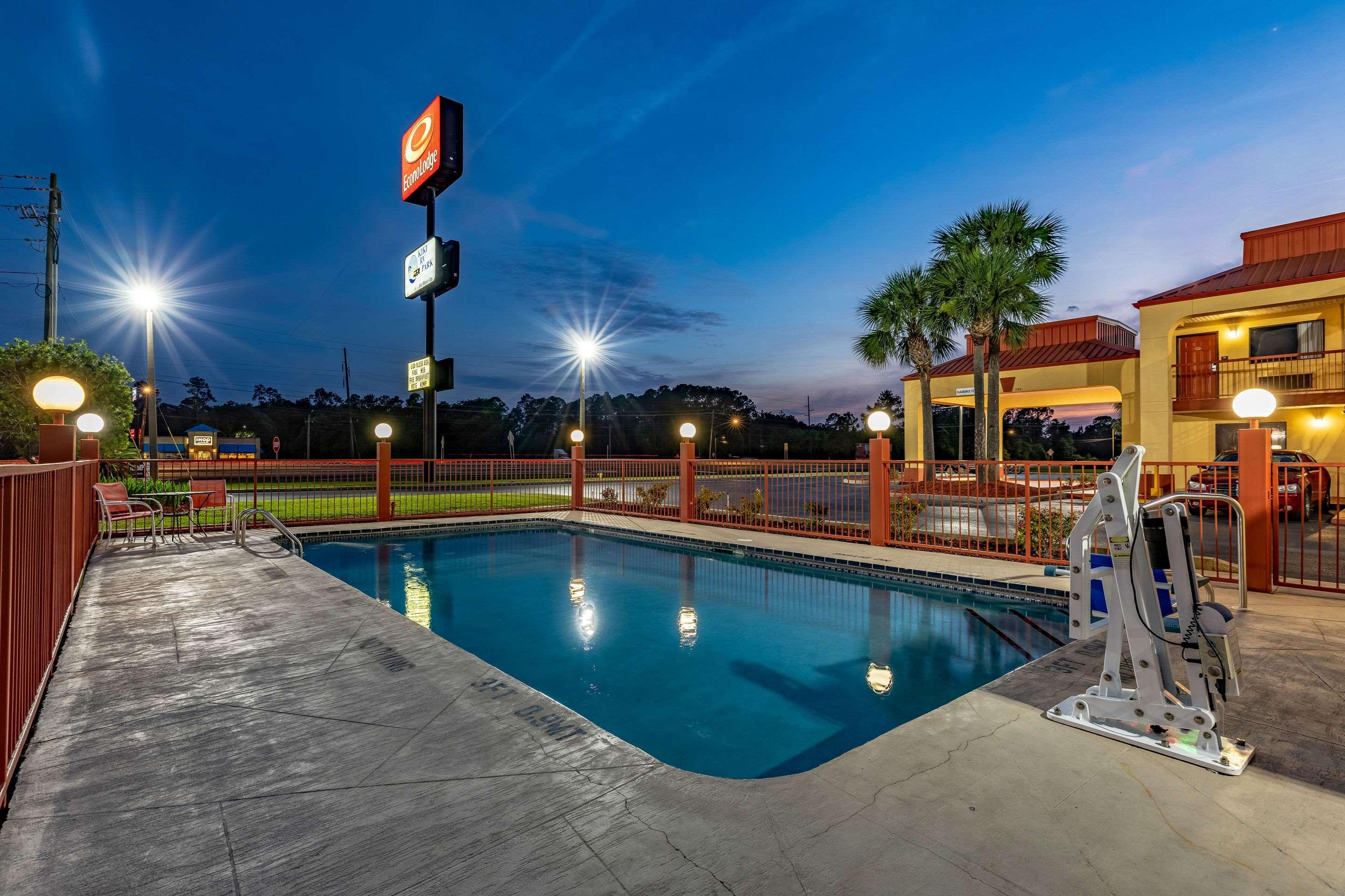 Econo Lodge Kingsland Exterior photo